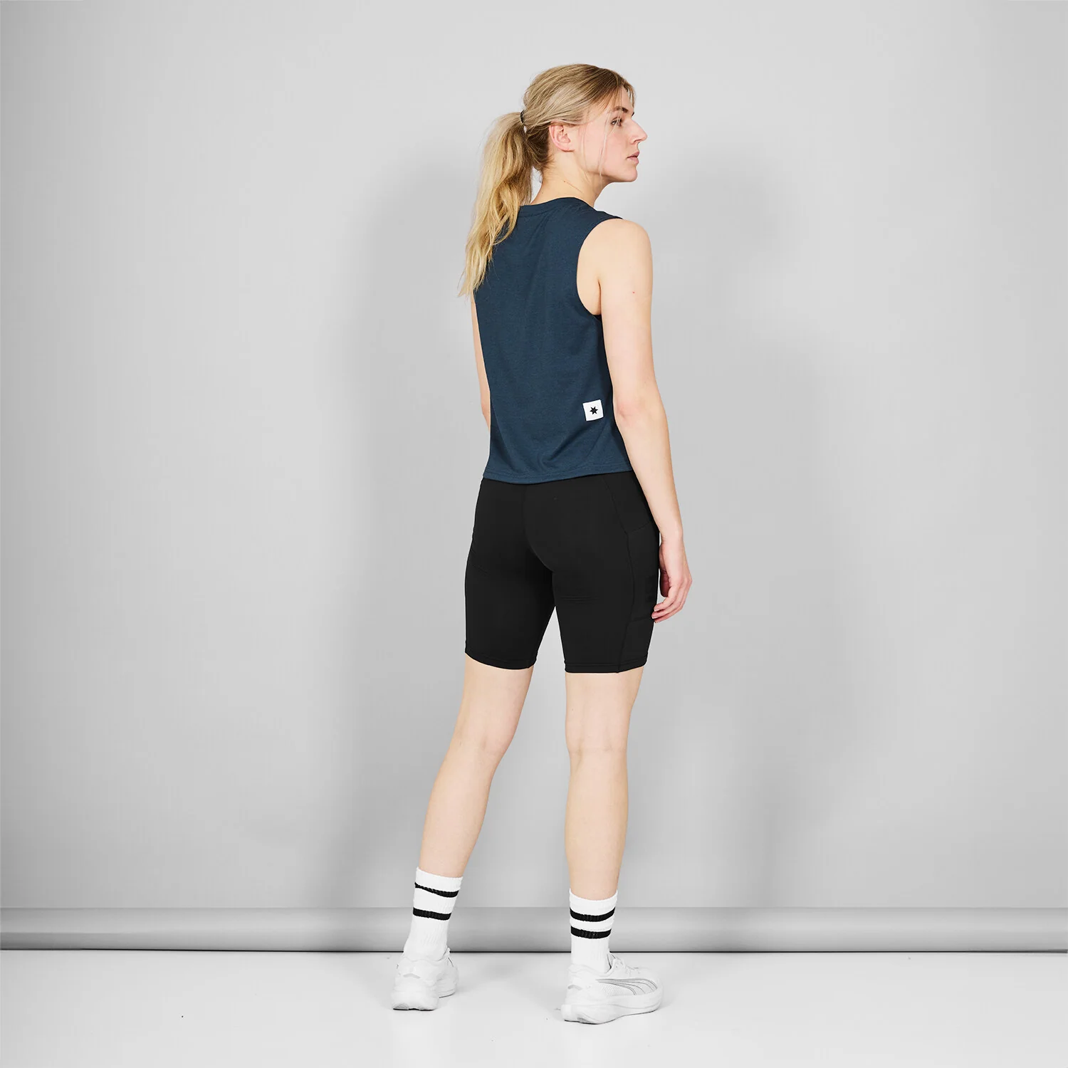 Clean Motion Tank - Image 3