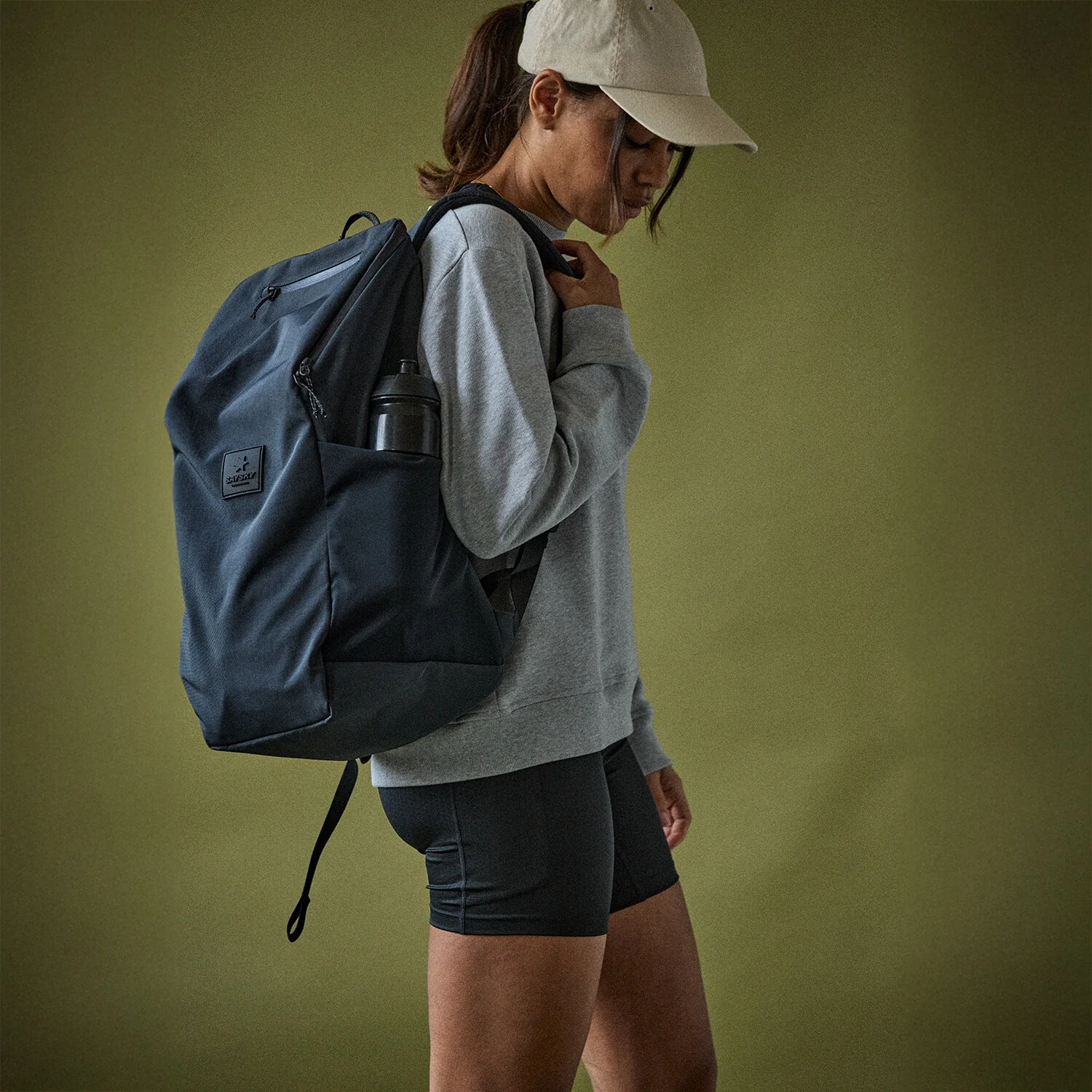 Everyday Backpack 28L - Image 10