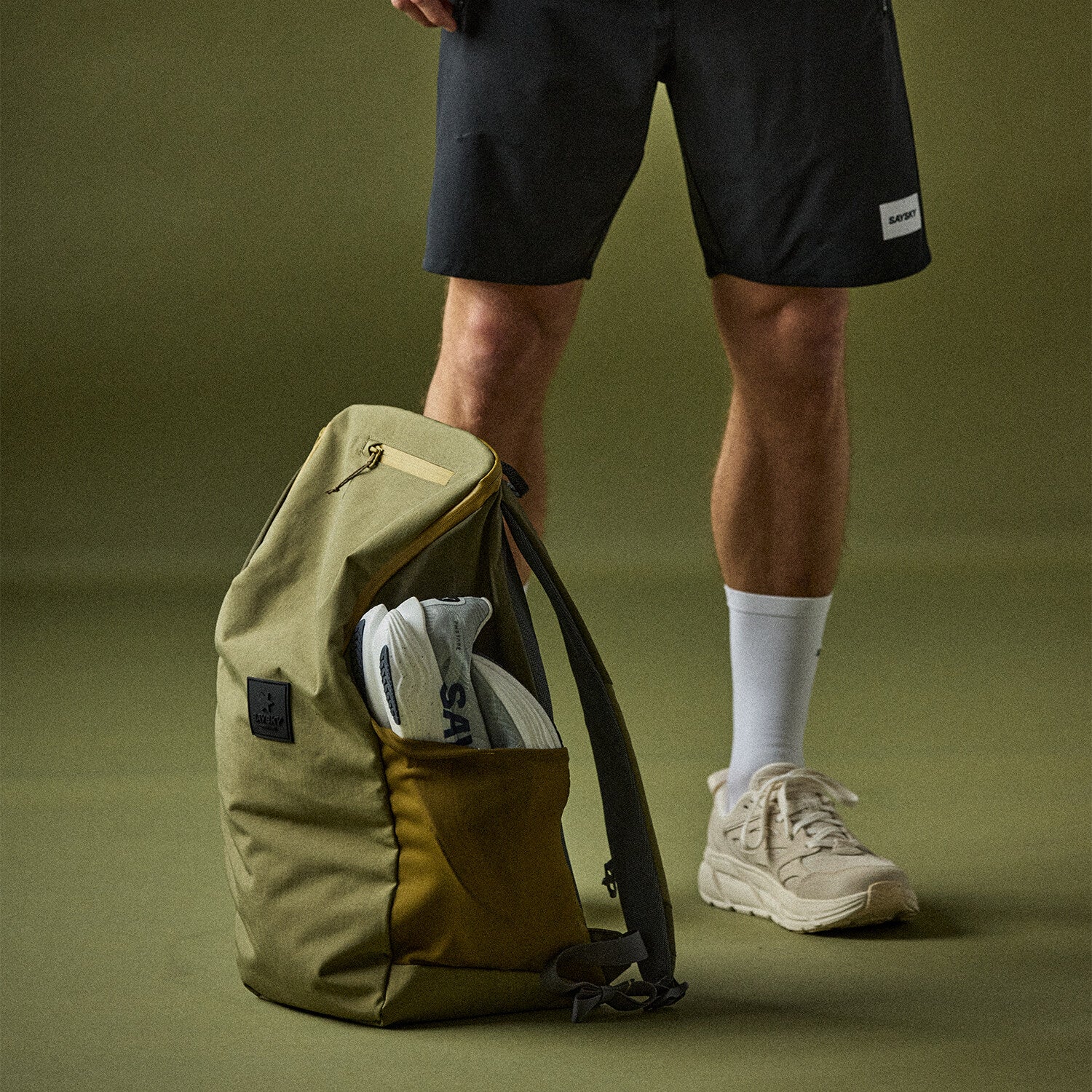 Everyday Backpack 28L - Image 8