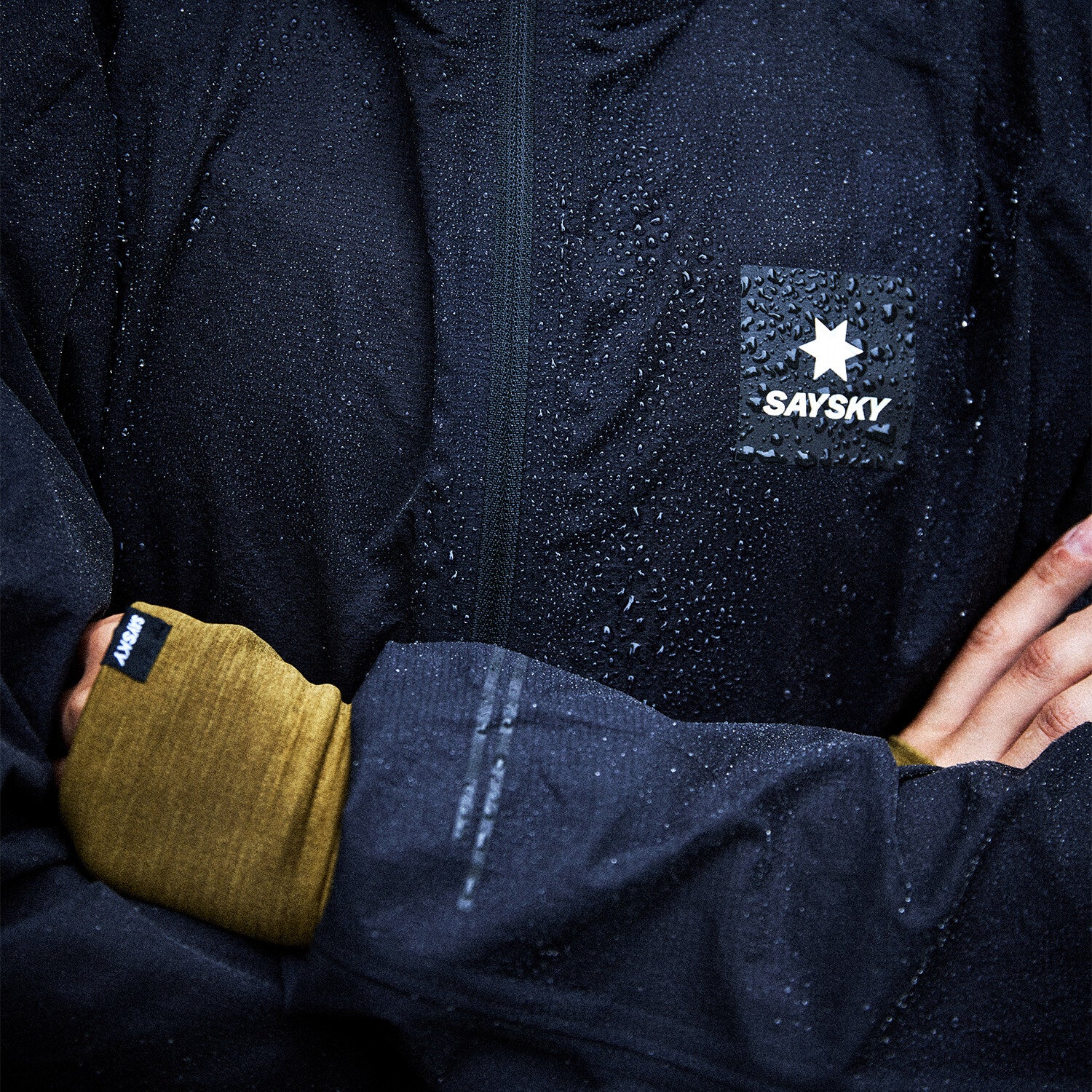 Flow 2.5L Waterproof Jacket - Image 6