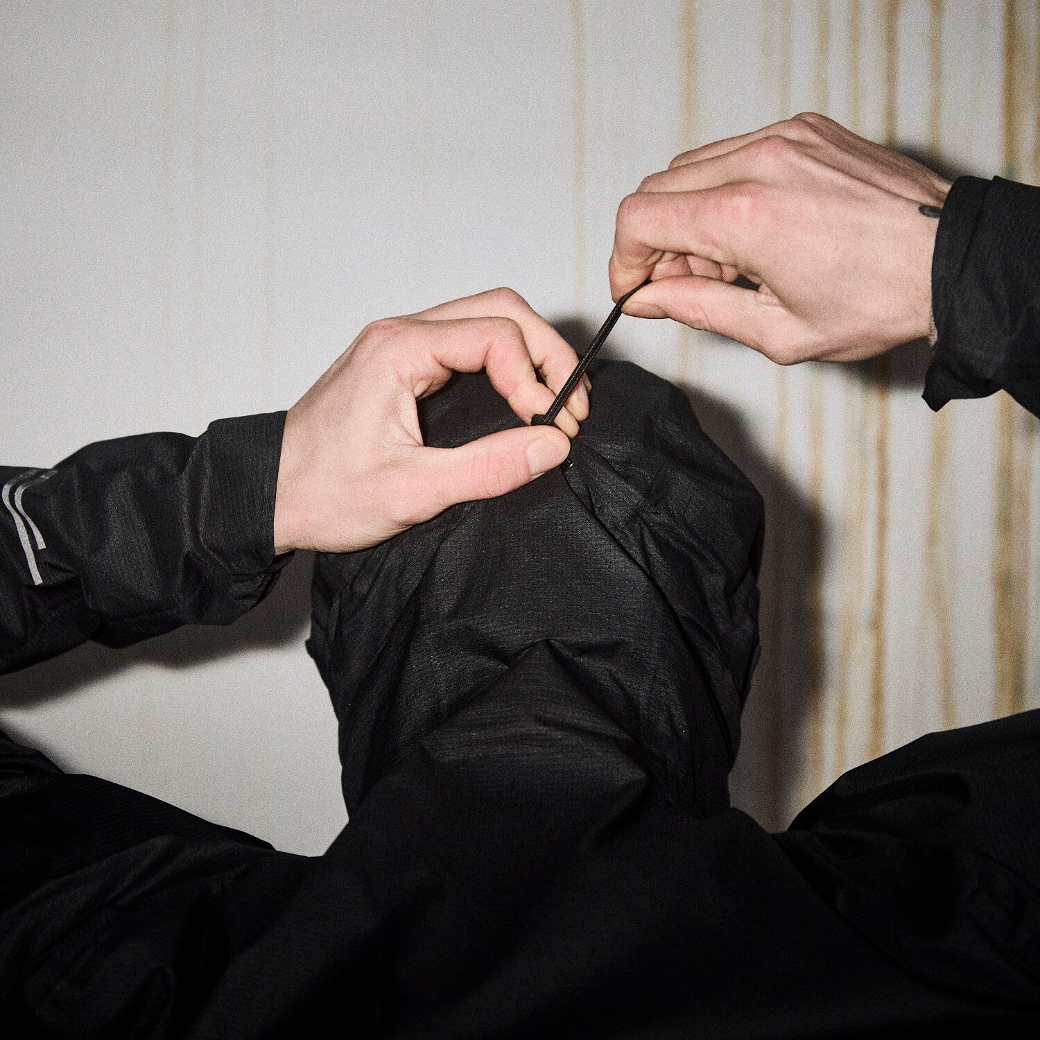 Flow 2.5L Waterproof Jacket - Image 8